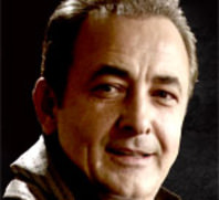 Mehmet Aslantuğ 