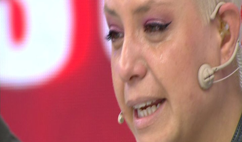 muge-anli-ile-tatli-sert